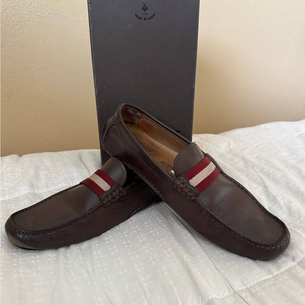 Bally Classic Men's Leather Driving Loafers in Dark Brown with Red-White Accent